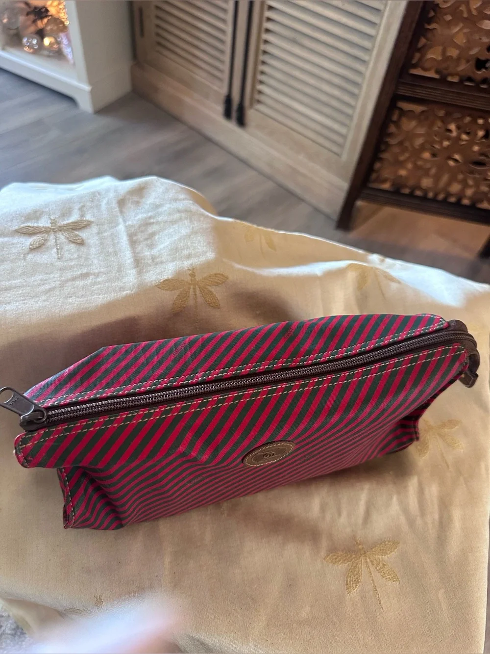 Gucci Vintage Like New Red & Green Stripe Toiletries / Attaché / Travel Bag.